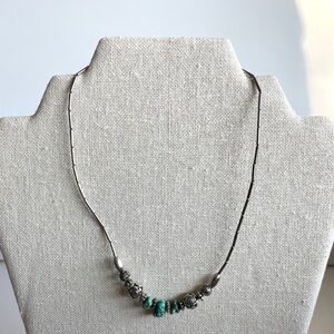 Simple Vintage Native American Beaded Necklace / Turquoise 16” Roses